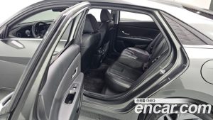 Hyundai AVANTE 1.6 LPi 2024 года из Южной Кореи