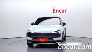 Volvo EX30 Performance Ultra 2026 года из Южной Кореи