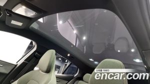 Volvo EX30 Performance Ultra 2026 года из Южной Кореи