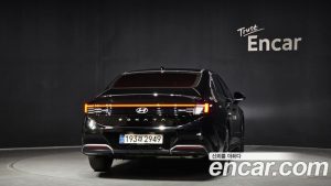 Hyundai Sonata Exclusive 2025 года из Южной Кореи