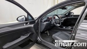 Kia K5 1.6 Turbo 2024 года из Южной Кореи