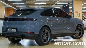 Porsche Cayenne 3.0 Coupe 2024 года из Южной Кореи