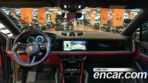 Porsche Cayenne 3.0 Coupe 2024 года из Южной Кореи