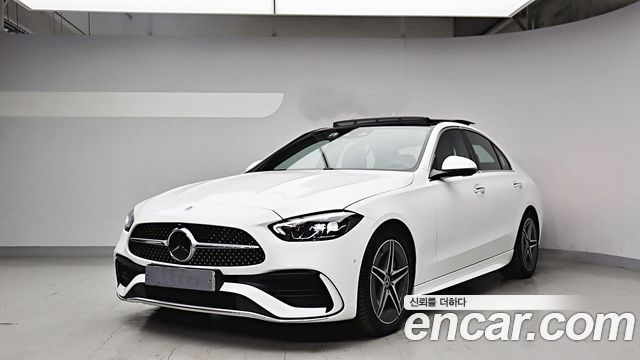 Mercedes-Benz C-Class C200 AMG Line 2025 года из Кореи