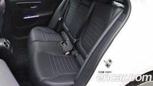 Mercedes-Benz C-Class C200 AMG Line 2025 года из Южной Кореи