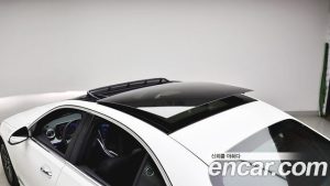 Mercedes-Benz C-Class C200 AMG Line 2025 года из Южной Кореи