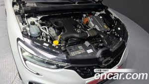 Renault-KoreaSamsung XM3 1.6 E-TECH Inspire 2023 года из Южной Кореи