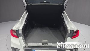 Renault-KoreaSamsung XM3 1.6 E-TECH Inspire 2023 года из Южной Кореи