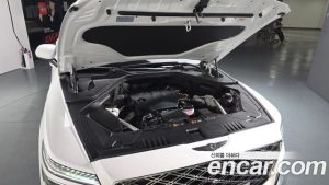 Genesis GV80 2.5T Бензин AWD 2024 года из Южной Кореи