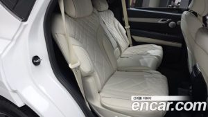 Genesis GV80 2.5T Бензин AWD 2024 года из Южной Кореи