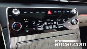 Genesis GV80 2.5T Бензин AWD 2024 года из Южной Кореи
