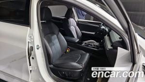 Kia K5 2.0 2024 года из Южной Кореи