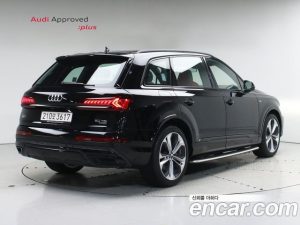 Audi Q7 50 TDI 4WD Exclusive 2023 года из Южной Кореи