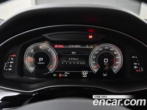Audi Q7 50 TDI 4WD Exclusive 2023 года из Южной Кореи