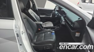 Hyundai Kona Inspiration 2024 года из Южной Кореи