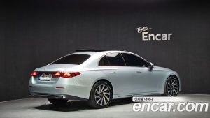 Mercedes-Benz E-Class E300 4MATIC Exclusive 2024 года из Южной Кореи