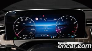 Mercedes-Benz E-Class E300 4MATIC Exclusive 2024 года из Южной Кореи