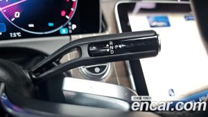 Mercedes-Benz E-Class E300 4MATIC Exclusive 2024 года из Южной Кореи