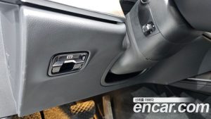 Mercedes-Benz E-Class E300 4MATIC Exclusive 2024 года из Южной Кореи
