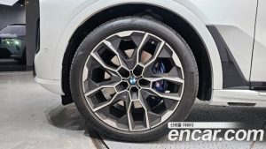 BMW X7 xDrive 40d M Sport 7-Seater 2025 года из Южной Кореи