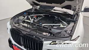 BMW X7 xDrive 40d M Sport 7-Seater 2025 года из Южной Кореи