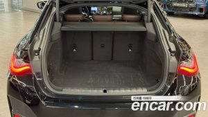 BMW i4 eDrive40 M Sport PRO 2024 года из Южной Кореи