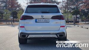 BMW X5 xDrive 40i M Sport 2024 года из Южной Кореи