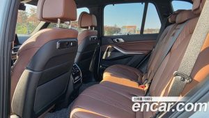 BMW X5 xDrive 40i M Sport 2024 года из Южной Кореи