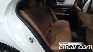 Mercedes-Benz E-Class E200 Avantgarde 2024 года из Южной Кореи