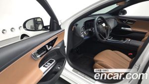 Mercedes-Benz E-Class E200 Avantgarde 2024 года из Южной Кореи