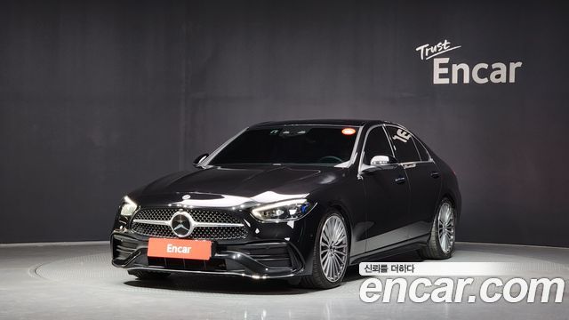 Mercedes-Benz C-Class C300 4MATIC AMG Line 2024 года из Кореи
