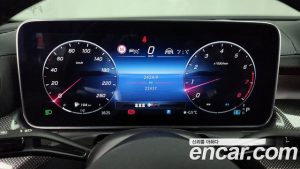 Mercedes-Benz C-Class C300 4MATIC AMG Line 2024 года из Южной Кореи