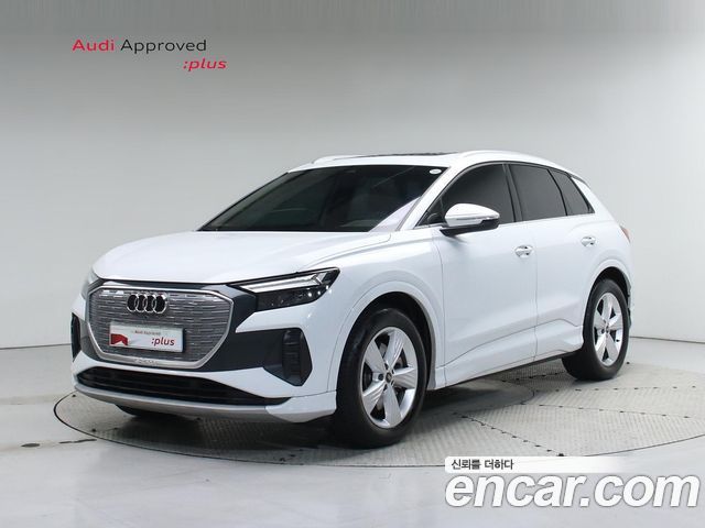 Audi Q4 e-tron 40 2023 года из Кореи