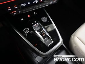 Audi Q4 e-tron 40 2023 года из Южной Кореи