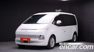 Hyundai Staria L3.5 Wagon 5 2025 года из Южной Кореи