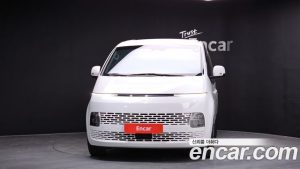 Hyundai Staria L3.5 Wagon 5 2025 года из Южной Кореи