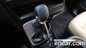 Hyundai Staria L3.5 Wagon 5 2025 года из Южной Кореи