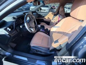 Lexus ES Luxury Plus 2025 года из Южной Кореи