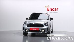 Mini Countryman CLASSIC Plus COMFORT PACK 2023 года из Южной Кореи