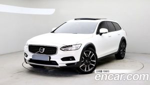 Volvo V90 B6 ULTIMATE AWD 2023 года из Южной Кореи
