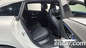 Mercedes-Benz EQE EQE350+ 2024 года из Южной Кореи