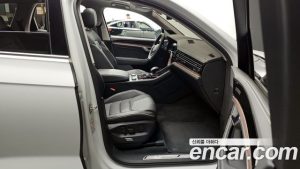 Volkswagen Touareg 3.0 TDI Prestige 2024 года из Южной Кореи