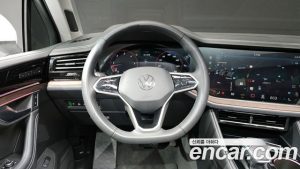 Volkswagen Touareg 3.0 TDI Prestige 2024 года из Южной Кореи