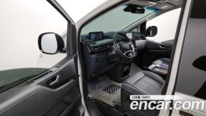 Hyundai Staria HEV 1.6 Lounge 9-Seater 2025 года из Южной Кореи