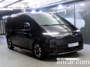 Hyundai Staria L3.5 Lounge 9-Seater 2024 года из Южной Кореи