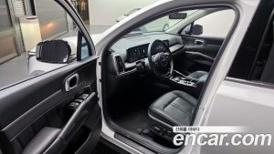 Kia Sorento Бензин 2.5T 2WD 2024 года из Южной Кореи