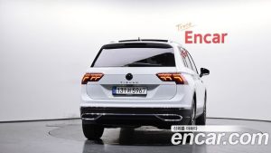 Volkswagen Tiguan 2.0 TDI Prestige 2023 года из Южной Кореи