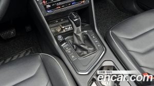 Volkswagen Tiguan 2.0 TDI Prestige 2023 года из Южной Кореи