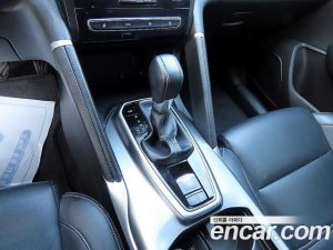 Renault-KoreaSamsung QM6 2.0 GDe LE Signature 2WD 2023 года из Южной Кореи