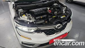 Renault-KoreaSamsung QM6 2.0 LPe RE Signature 2WD 2023 года из Южной Кореи